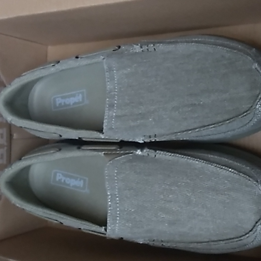 Mens via solar slip on shoes lime green